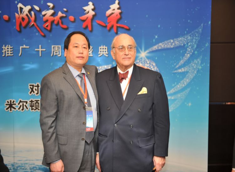天源總經(jīng)理與世界實(shí)戰(zhàn)營銷大師米爾頓